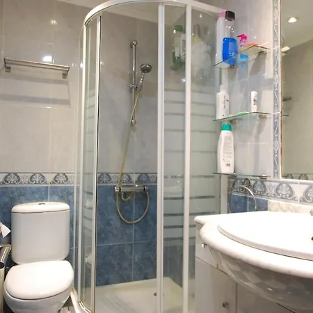 Апартаменти Bright With 3 Bedrooms, 2 Bathrooms And Wi-fi Ов'єдо